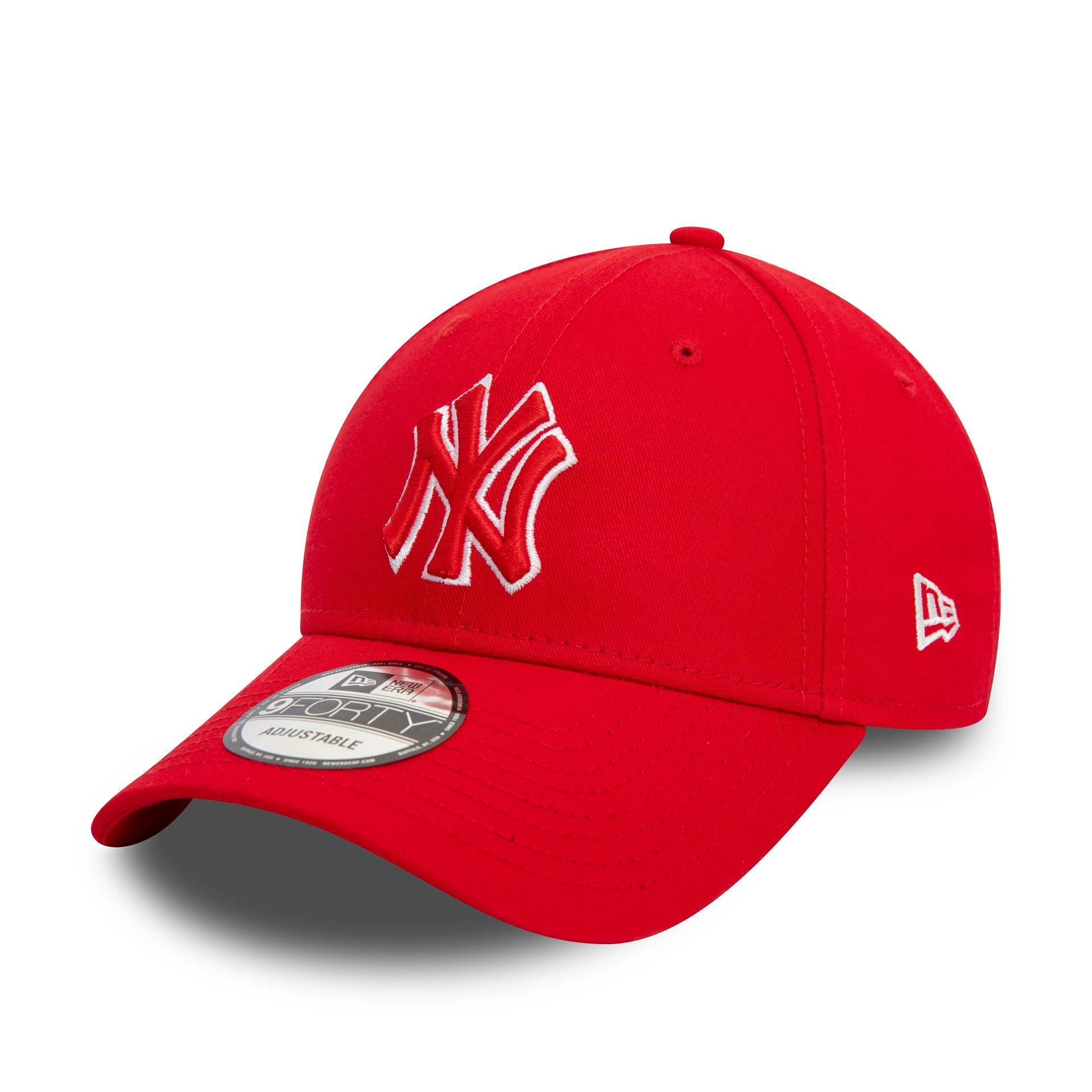 This is a New York Yankees Team Outline Red 9FORTY Adjustable Cap 1