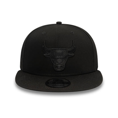 This is a Chicago Bulls Monochrome Black 9FIFTY Snapback Cap 6