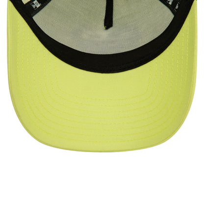 This is a New York Yankees League Essential Pastel Green 9FORTY E-Frame Adjustable Trucker Cap 5