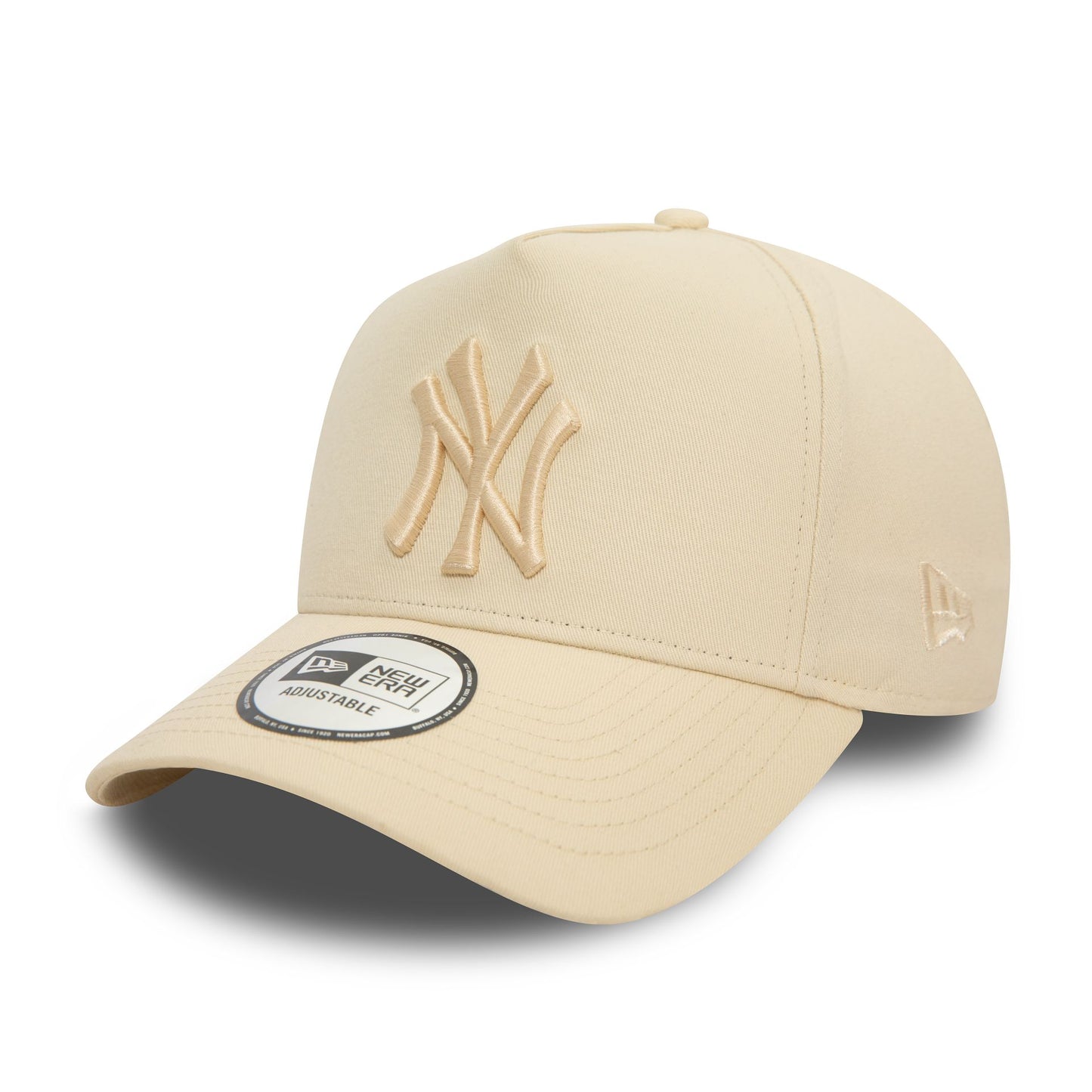 This is a New York Yankees League Essential Light Beige 9FORTY E-Frame Adjustable Cap 1