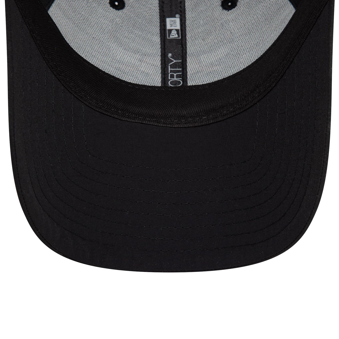 This is a Chicago Bulls Recycled Black 9FORTY Adjustable Cap 5