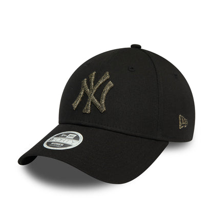 This is a New York Yankees Womens Metallic Logo Black 9FORTY Adjustable Cap 1