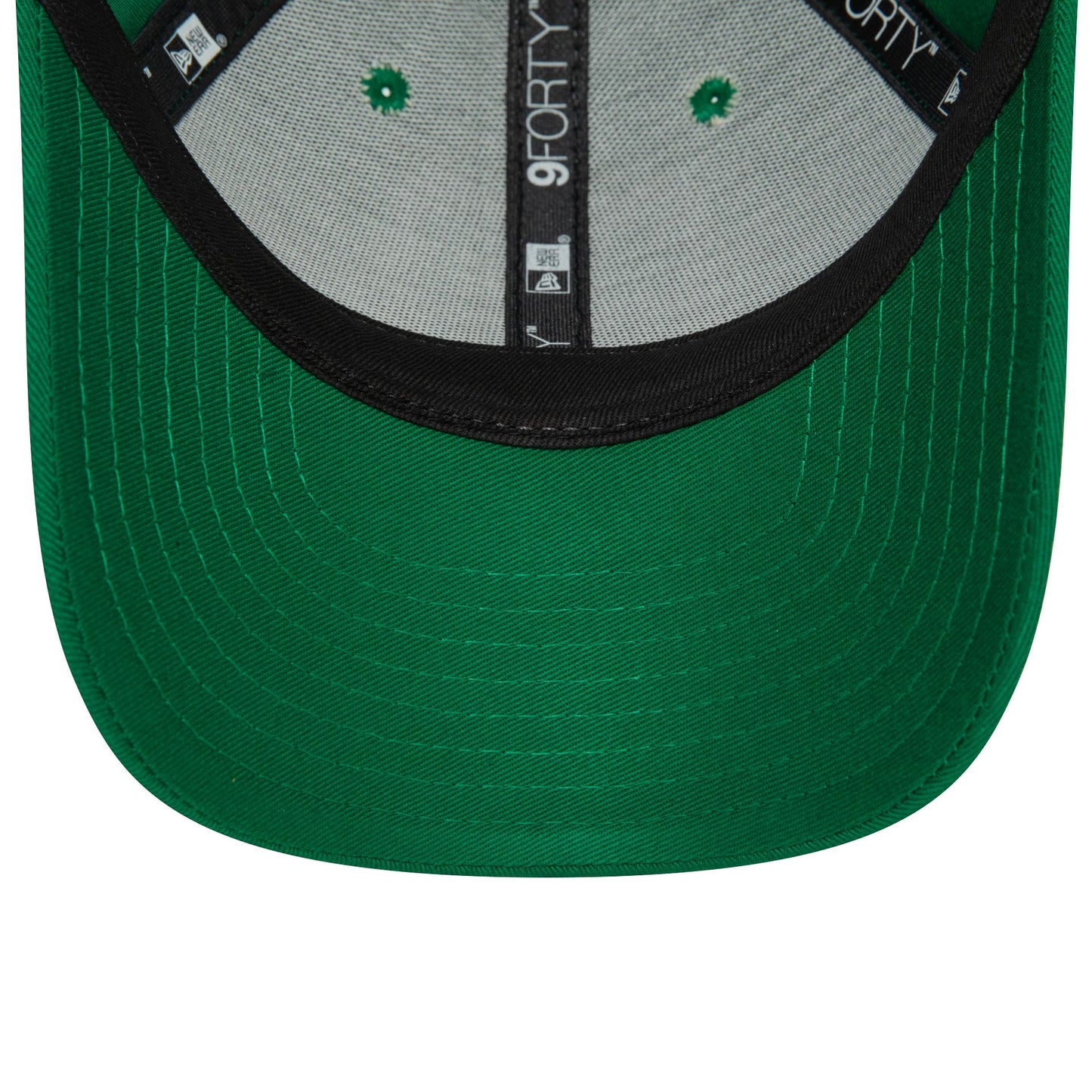 This is a Harry Potter Youth Slytherin Green 9FORTY Adjustable Cap 5