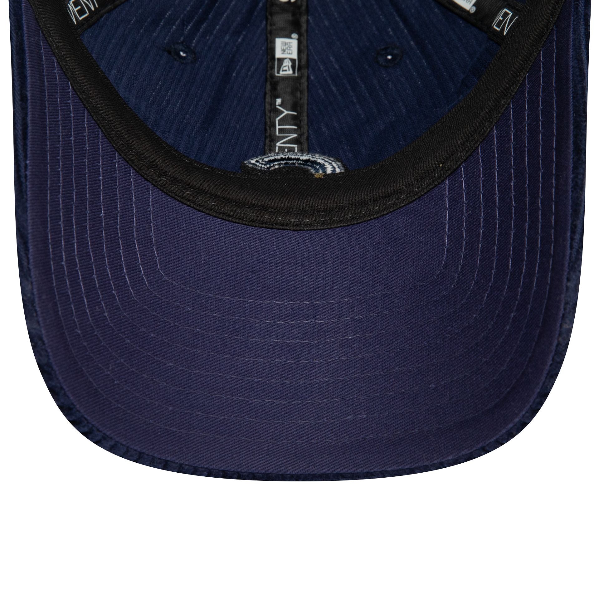 This is a Chicago Cubs Cord Navy 9TWENTY Adjustable Cap 2