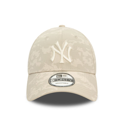 This is a New York Yankees Tonal Camo All Over Print Light Beige 9FORTY Adjustable Cap 2