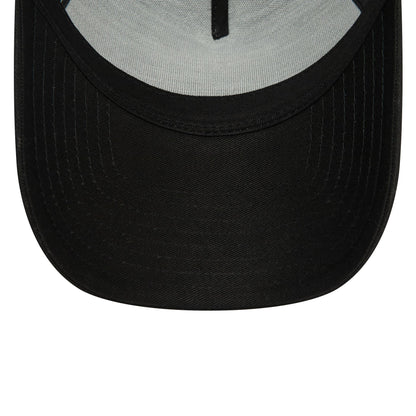 This is a Las Vegas Raiders NFL Official Team Colours Black 9FORTY E-Frame Adjustable Cap 2