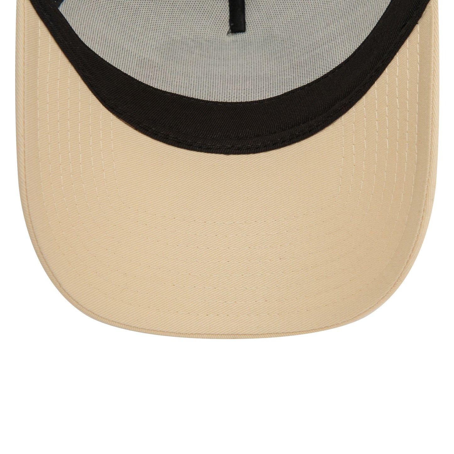 This is a New Era Los Angeles Graphic Print Light Beige 9FORTY E-Frame Adjustable Trucker Cap 2