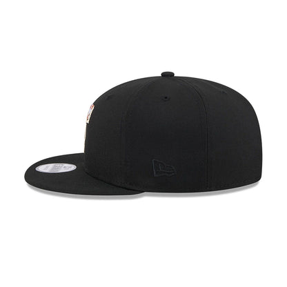 This is a Texas Rangers Animal Fill Black 9FIFTY Snapback Cap 7