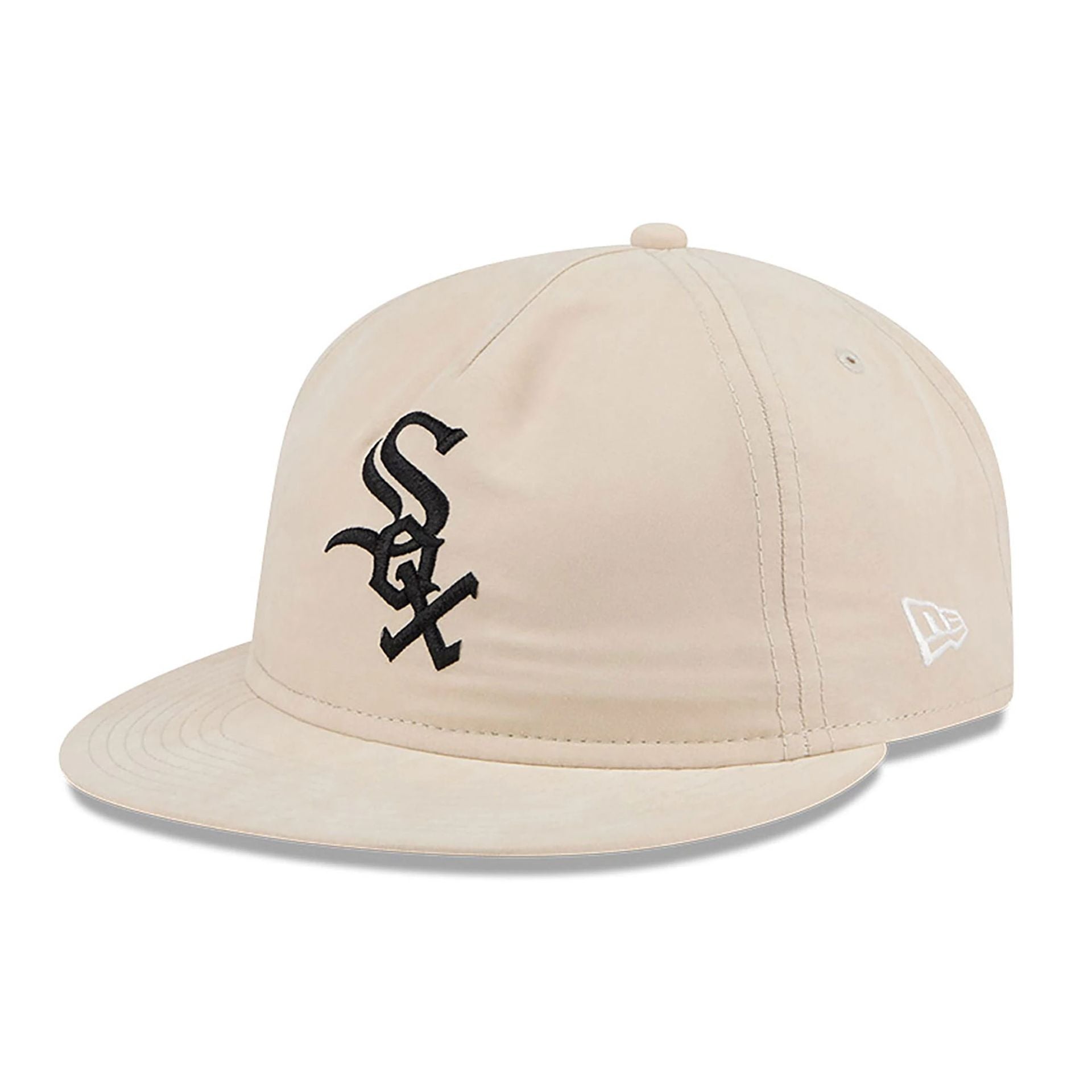 This is a Chicago White Sox Brushed Nylon Light Beige Retro Crown 9FIFTY Strapback Cap 2