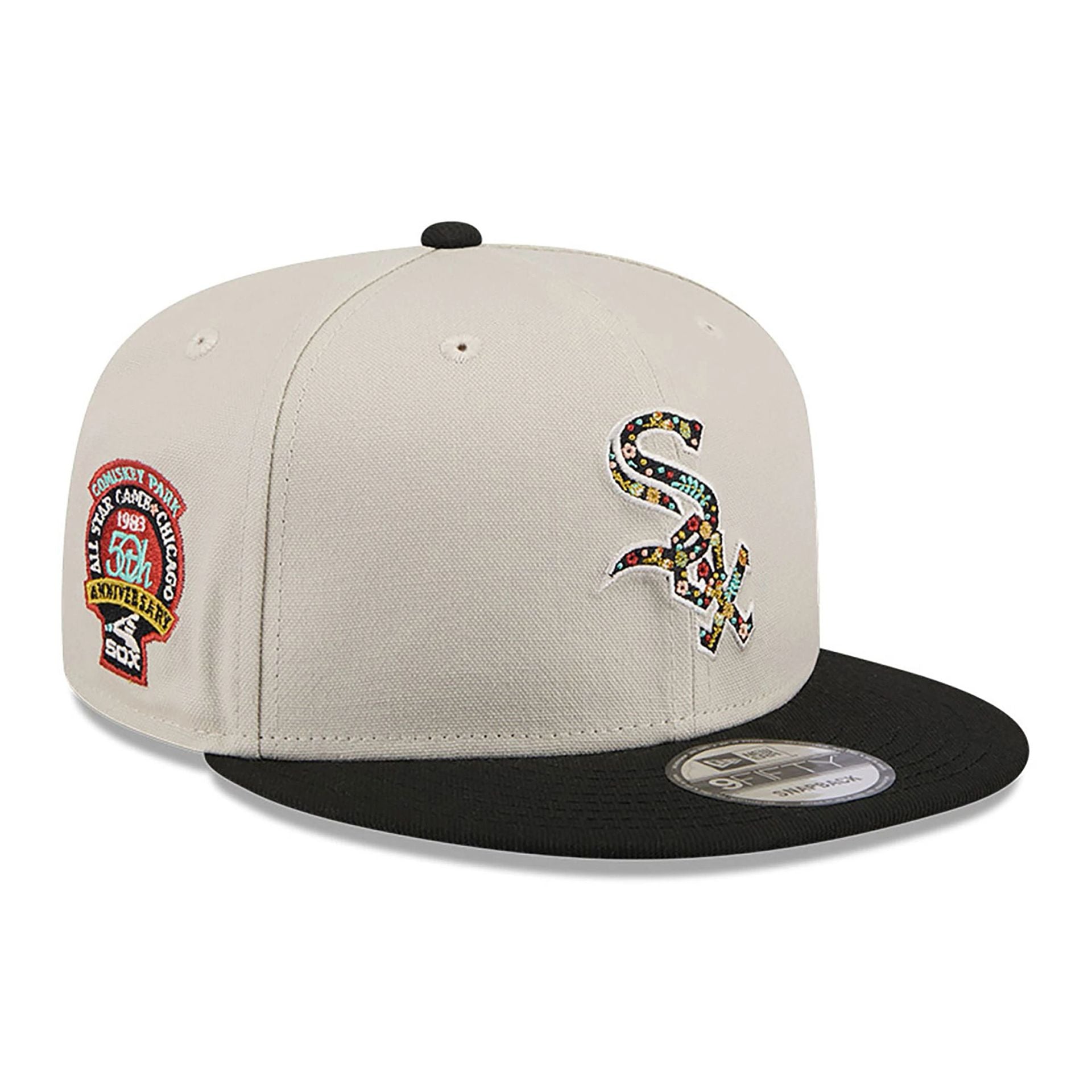 This is a Chicago White Sox Floral Fill Light Beige 9FIFTY Snapback Cap 1