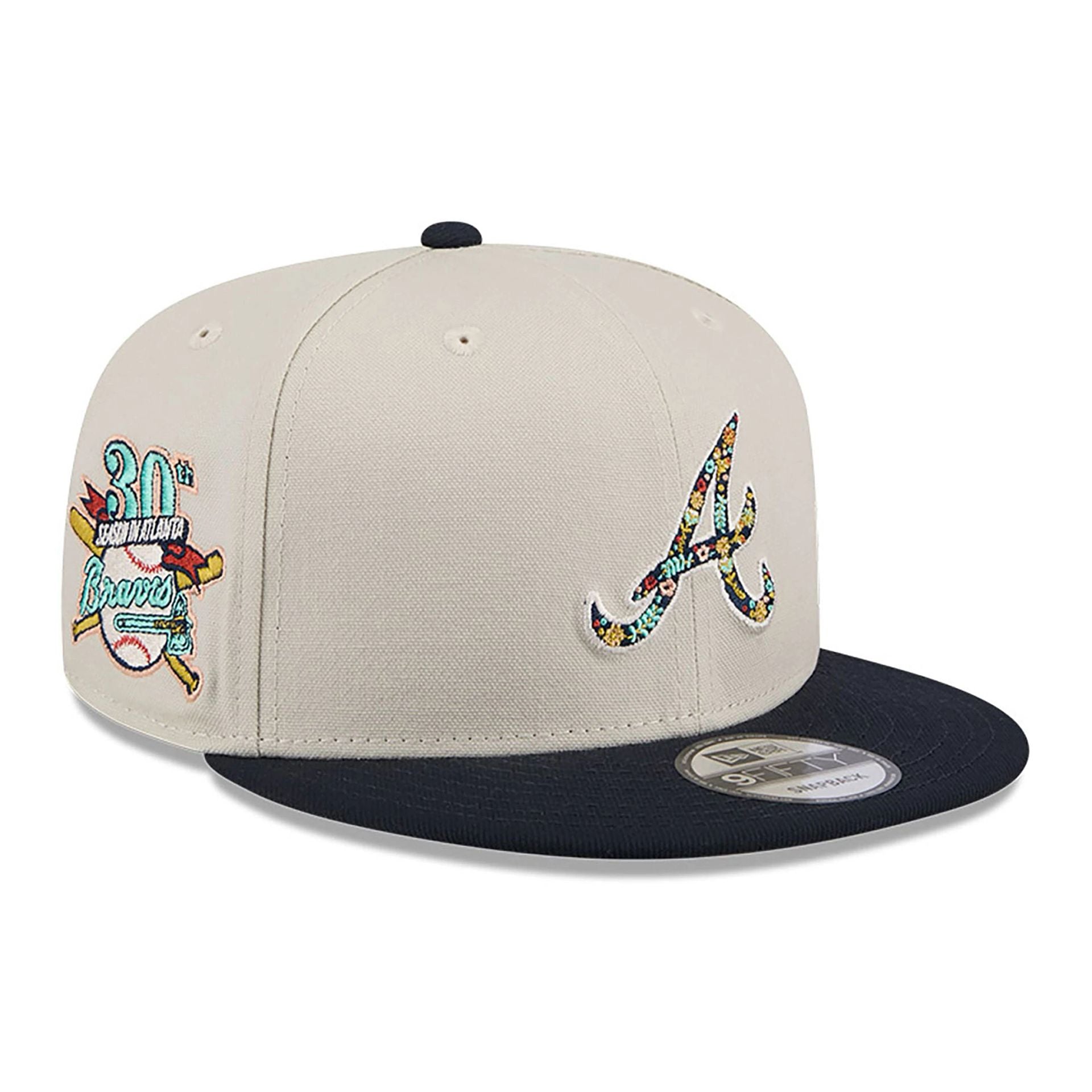 This is a Atlanta Braves Floral Fill Light Beige 9FIFTY Snapback Cap 1