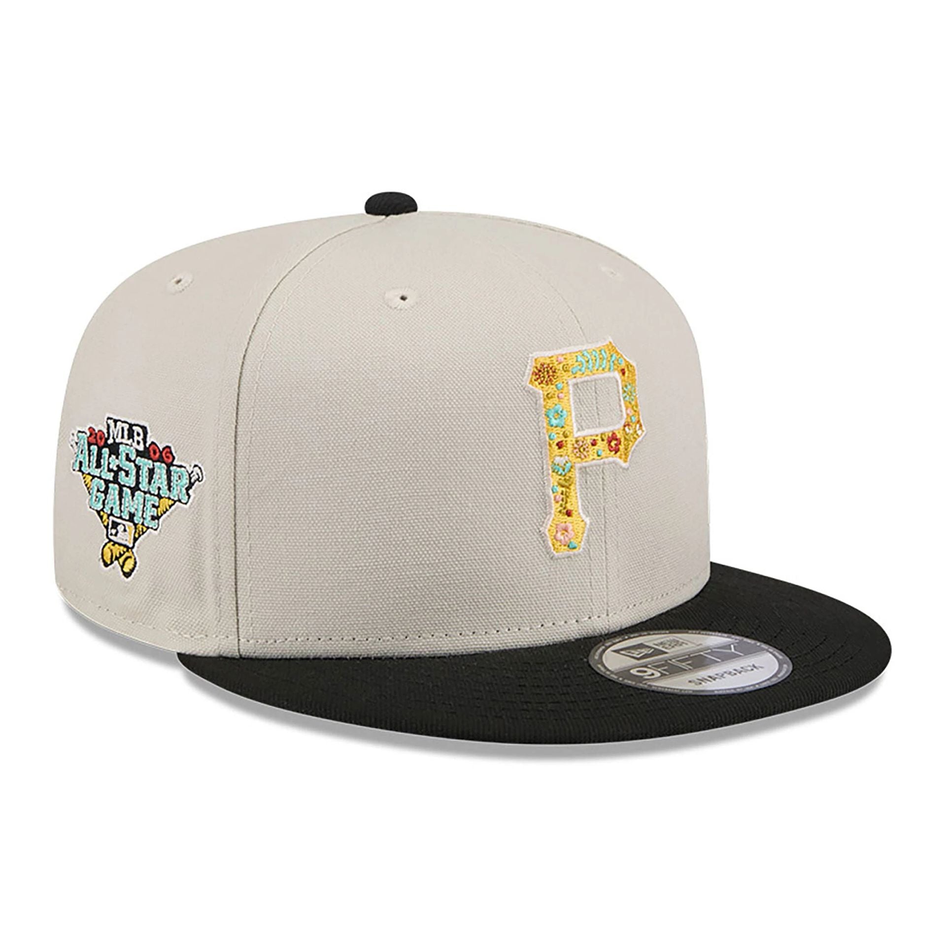 This is a Pittsburgh Pirates Floral Fill Light Beige 9FIFTY Snapback Cap 1