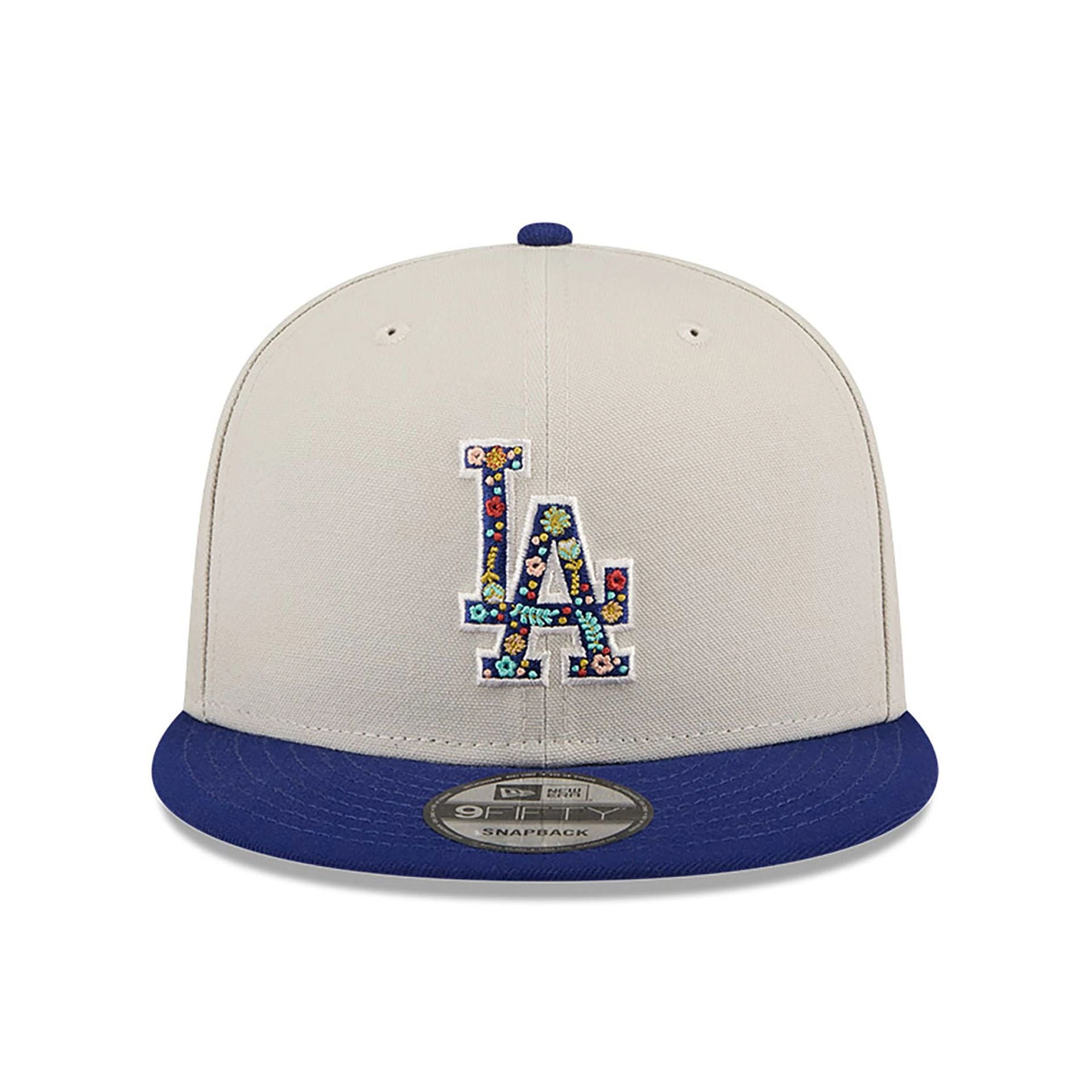 This is a LA Dodgers Floral Fill Light Beige 9FIFTY Snapback Cap 3