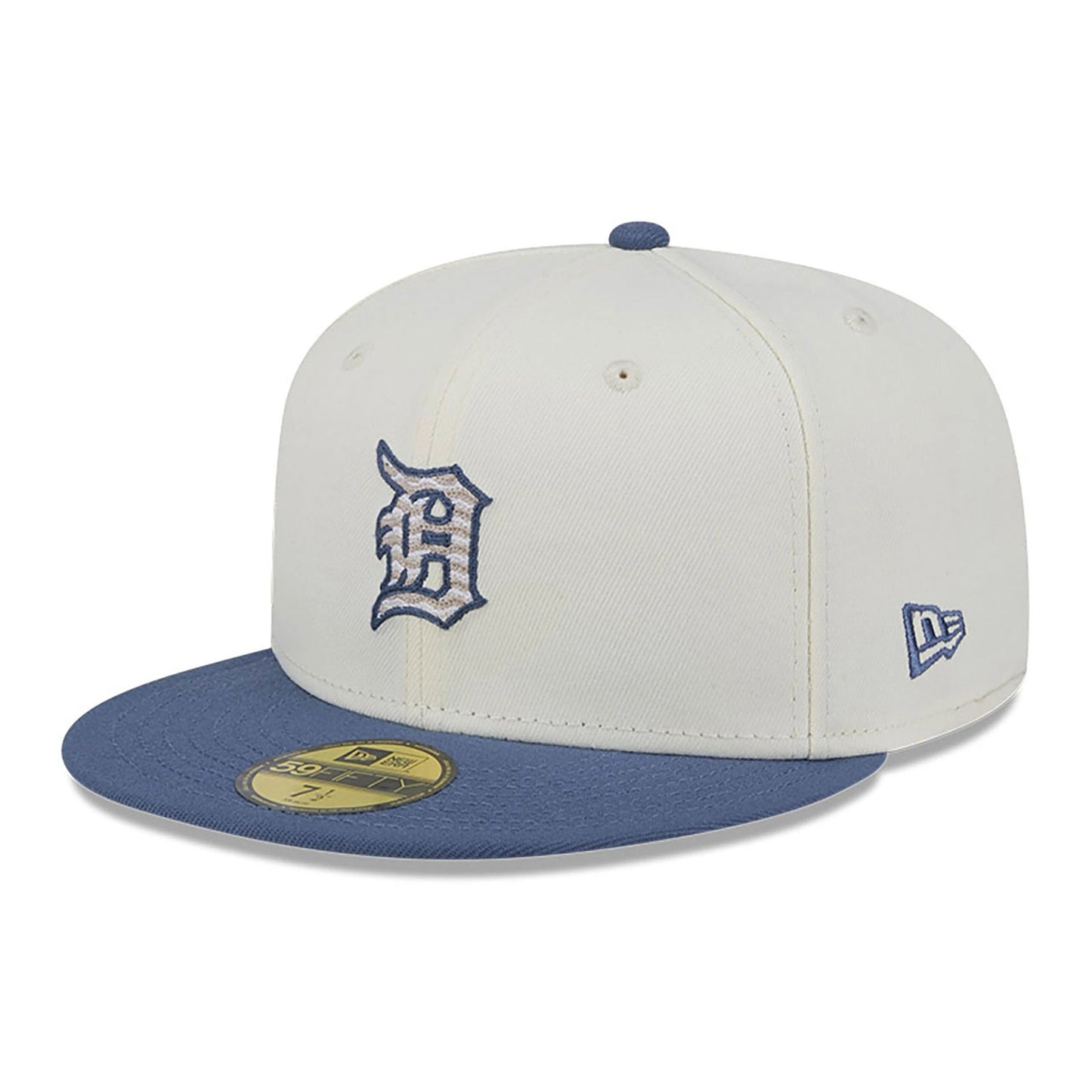 This is a Detroit Tigers Wavy Chainstitch White 59FIFTY Fitted Cap 4