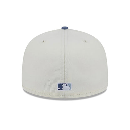 This is a Detroit Tigers Wavy Chainstitch White 59FIFTY Fitted Cap 5