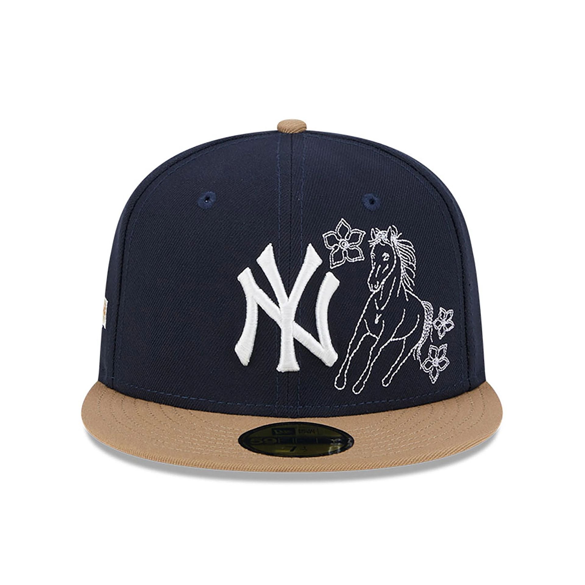 This is a New York Yankees Western Khaki Navy 59FIFTY Fitted Cap 3