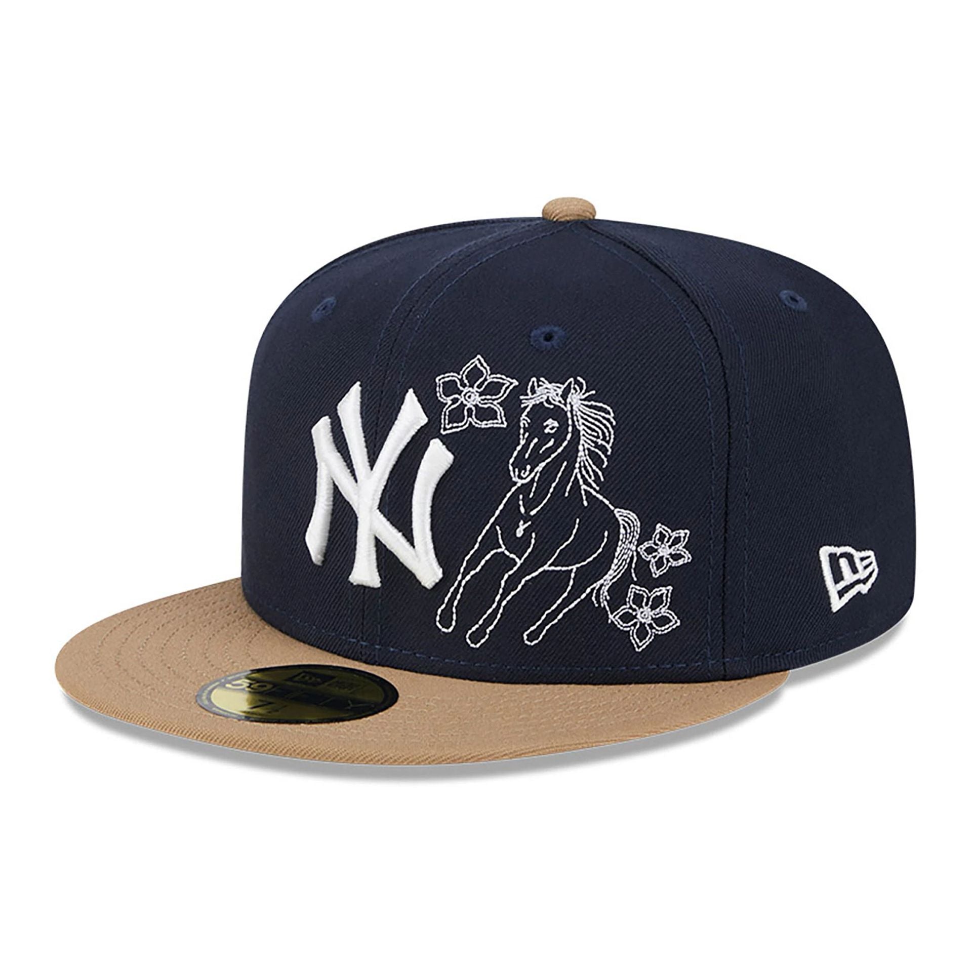 This is a New York Yankees Western Khaki Navy 59FIFTY Fitted Cap 4