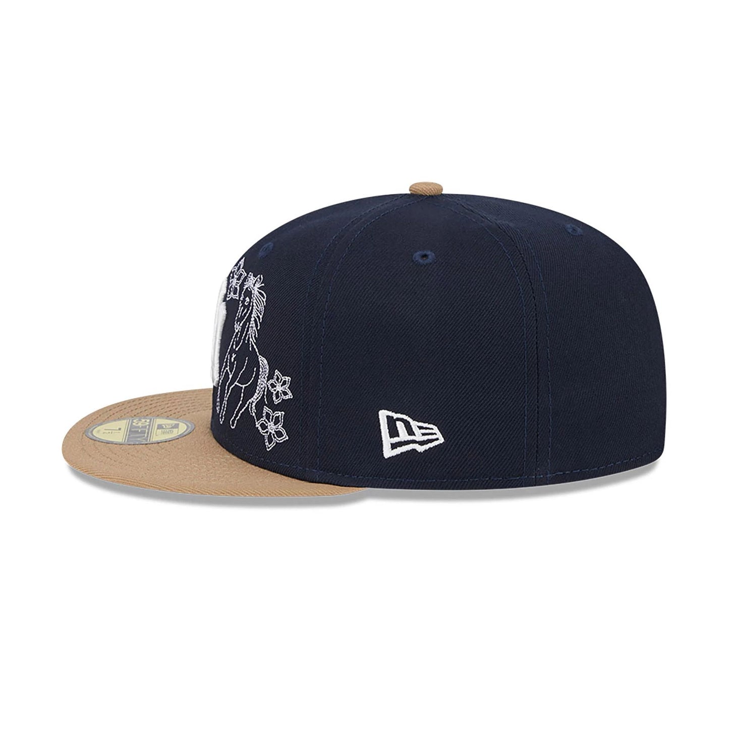 This is a New York Yankees Western Khaki Navy 59FIFTY Fitted Cap 7