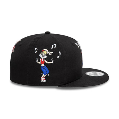 This is a Multi Character Team Looney Tunes Black 9FIFTY Snapback Cap 3