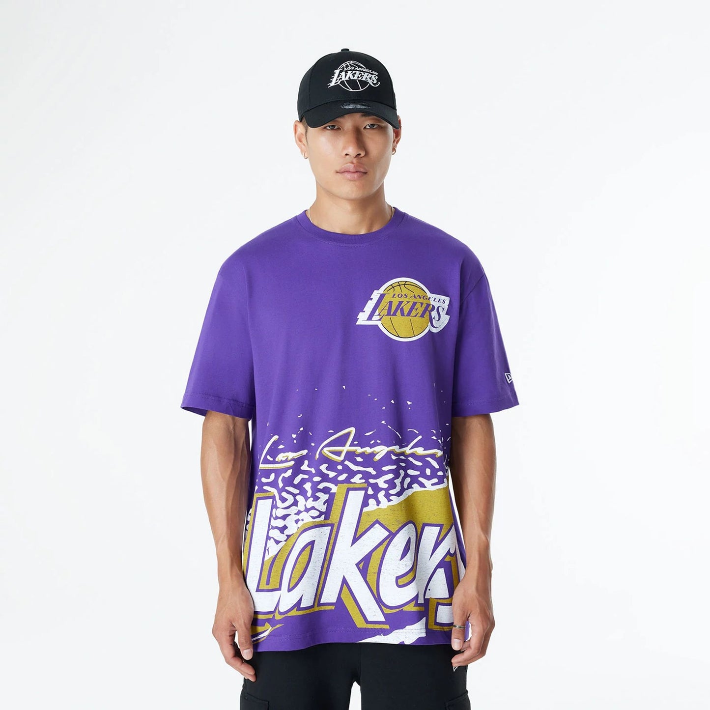 The Male model is wearing LA Lakers Sport Classic Purple T-Shirt 1