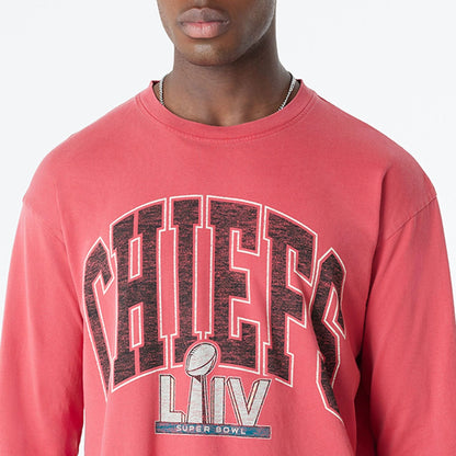 The Male model is wearing Kansas City Chiefs Oversized Essential Red Oversized Long Sleeve T-Shirt 3