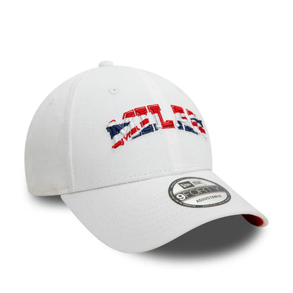 This is a AC Milan Flag Pack UK White 9FORTY Adjustable Cap 3