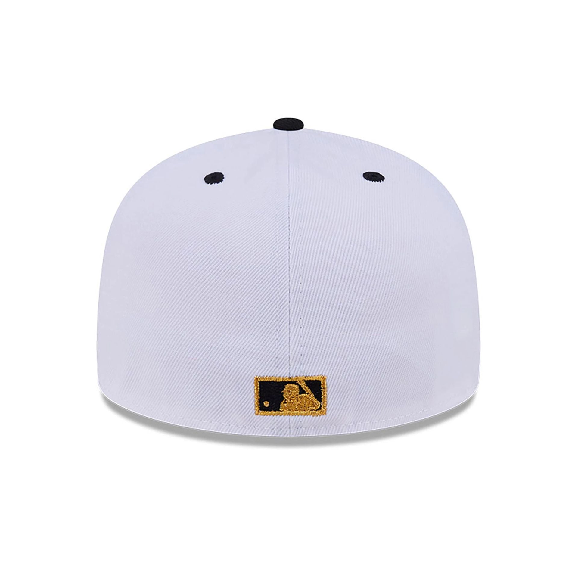 This is a New York Yankees 59FIFTY Day White 59FIFTY Fitted Cap 5