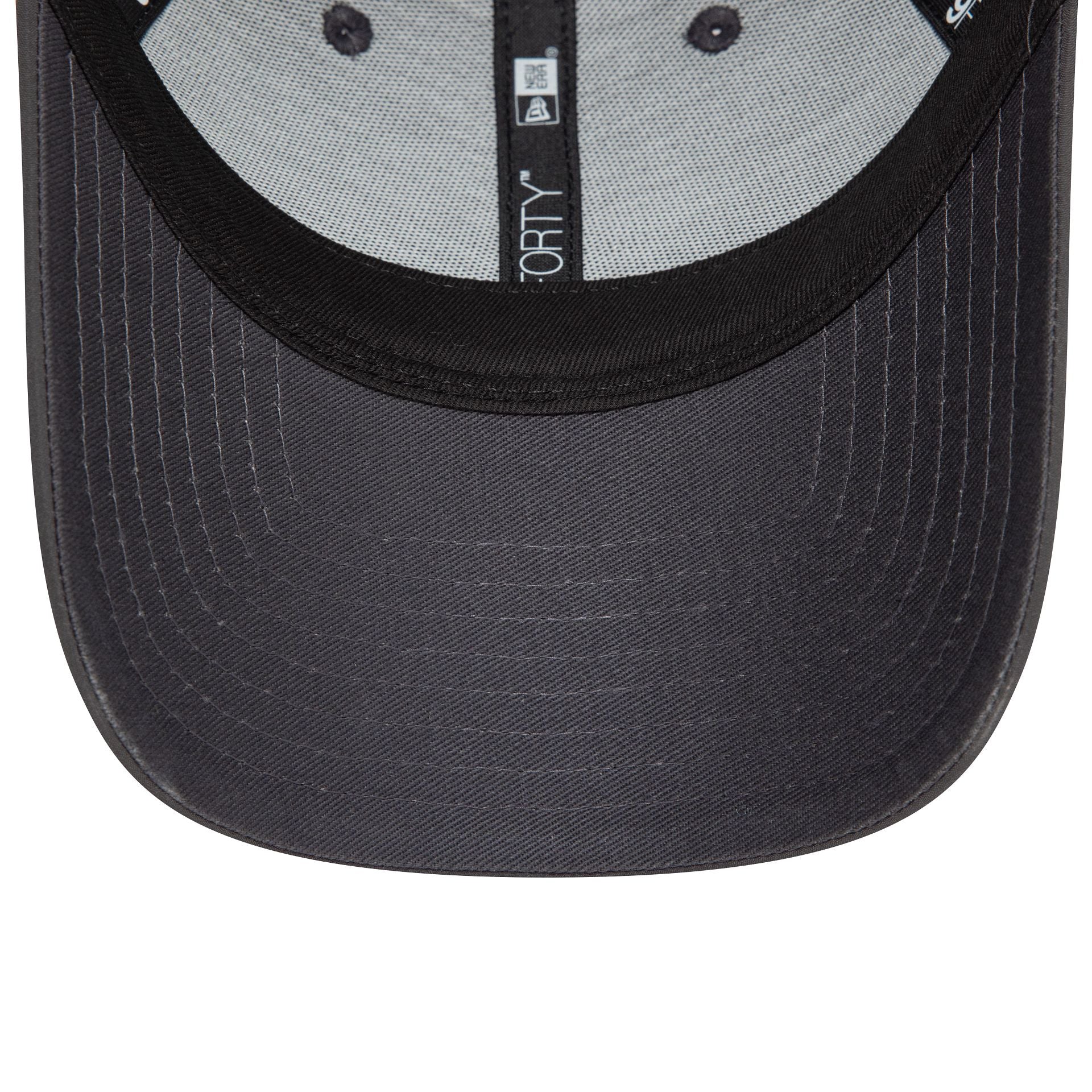 This is a AS Roma Iridescent Dark Grey 9FORTY Adjustable Cap 5