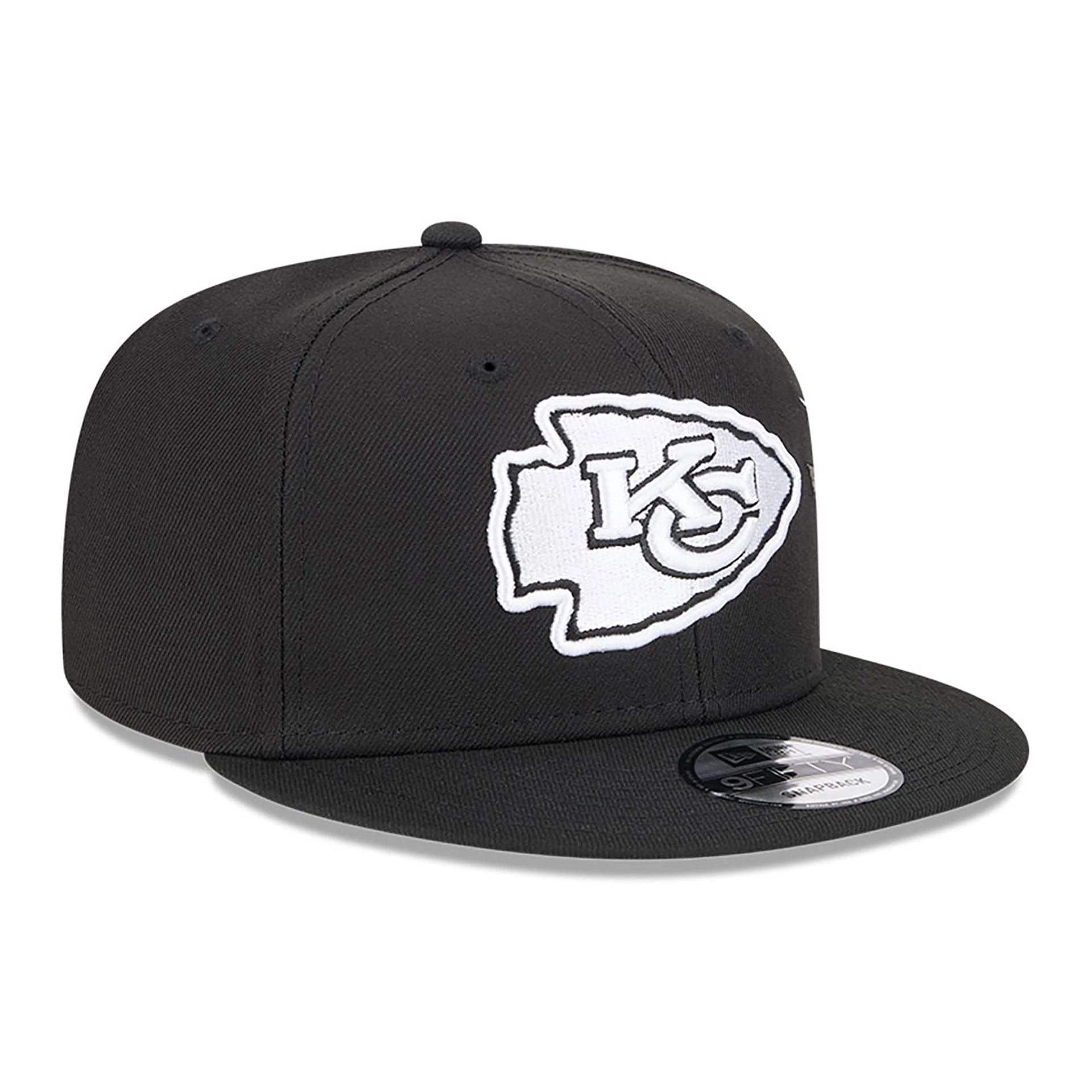 This is a Kansas City Chiefs City Art Black 9FIFTY Snapback Cap 1