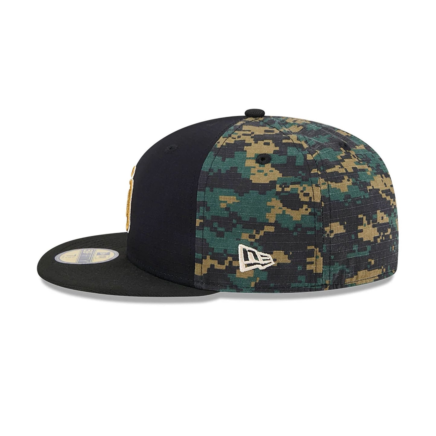 This is a San Diego Padres Digi Camo Black 59FIFTY Fitted Cap 7