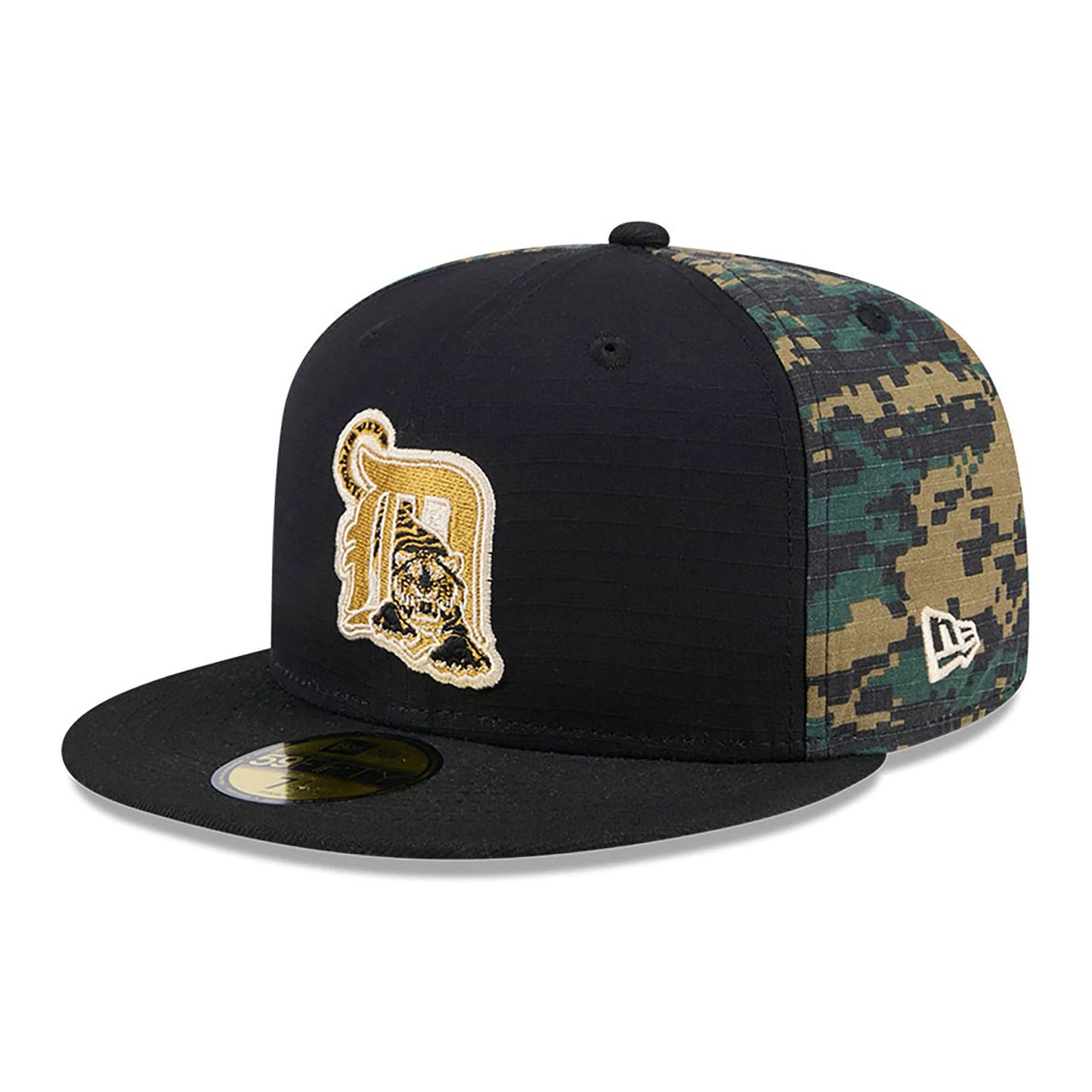 This is a Detroit Tigers Digi Camo Black 59FIFTY Fitted Cap 4