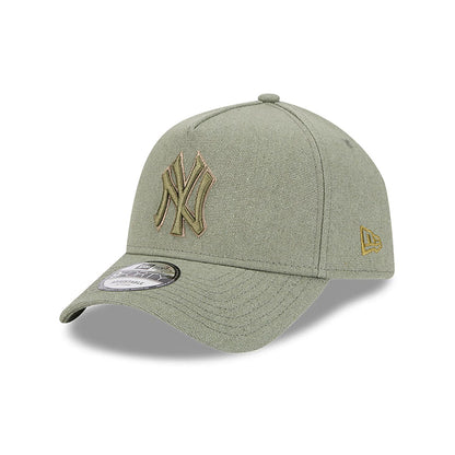 This is a New York Yankees Logo Essentials Green 9FORTY A-Frame Adjustable Cap 1