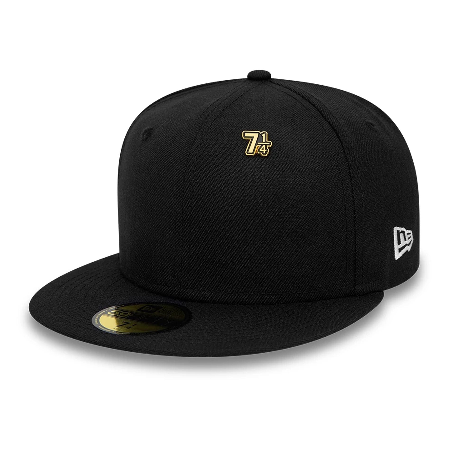 This is a New Era 7 1/4 59FIFTY Day Black Pin Badge 2