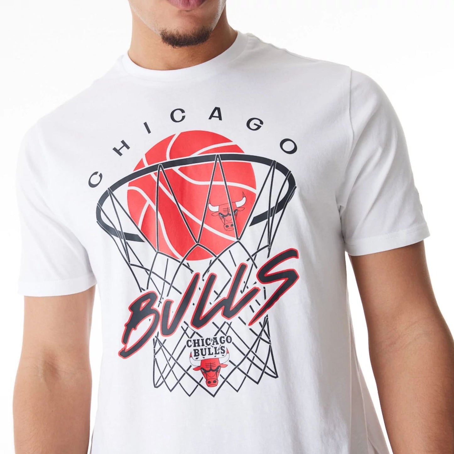 The Male model is wearing Chicago Bulls NBA Net Graphic White T-Shirt 2