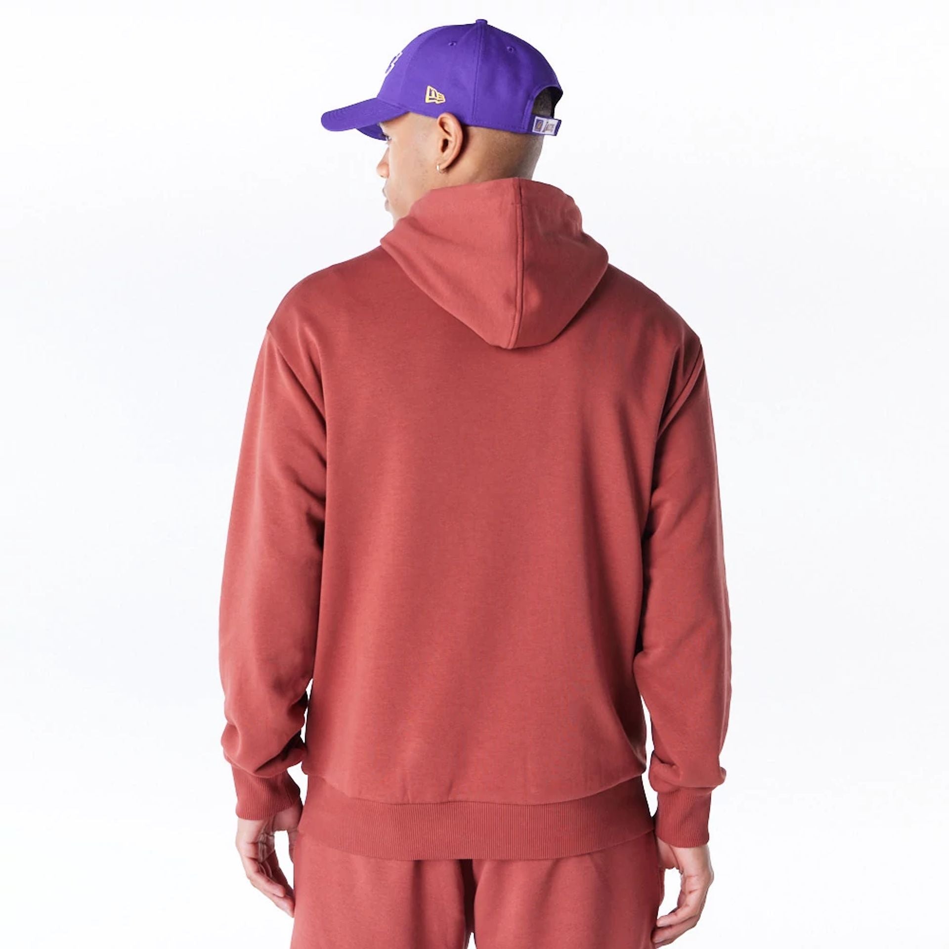 The Male model is wearing LA Lakers League Essential Brown Oversized Pullover Hoodie  2