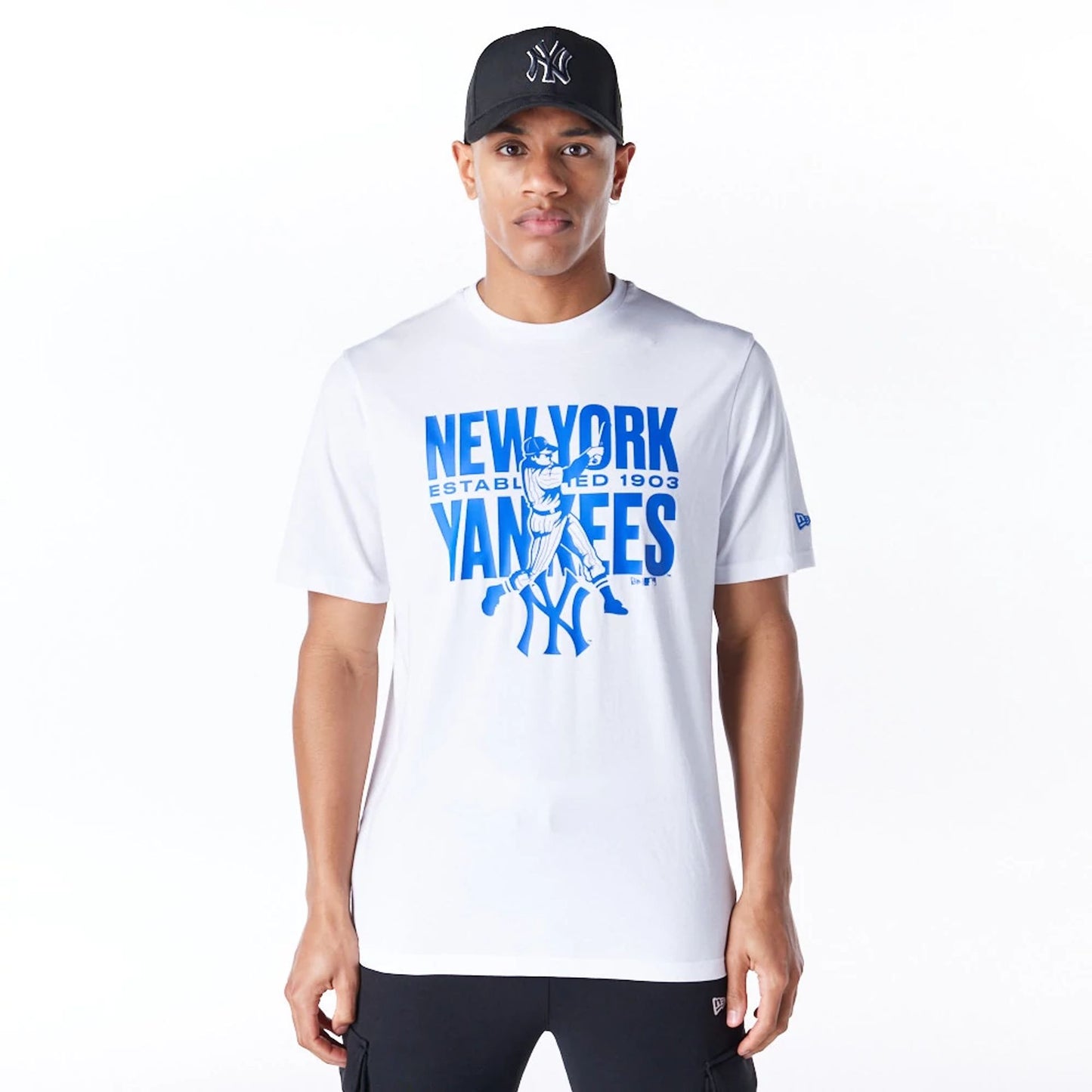 The Male model is wearing New York Yankees MLB Baseball Graphic White T-Shirt 1