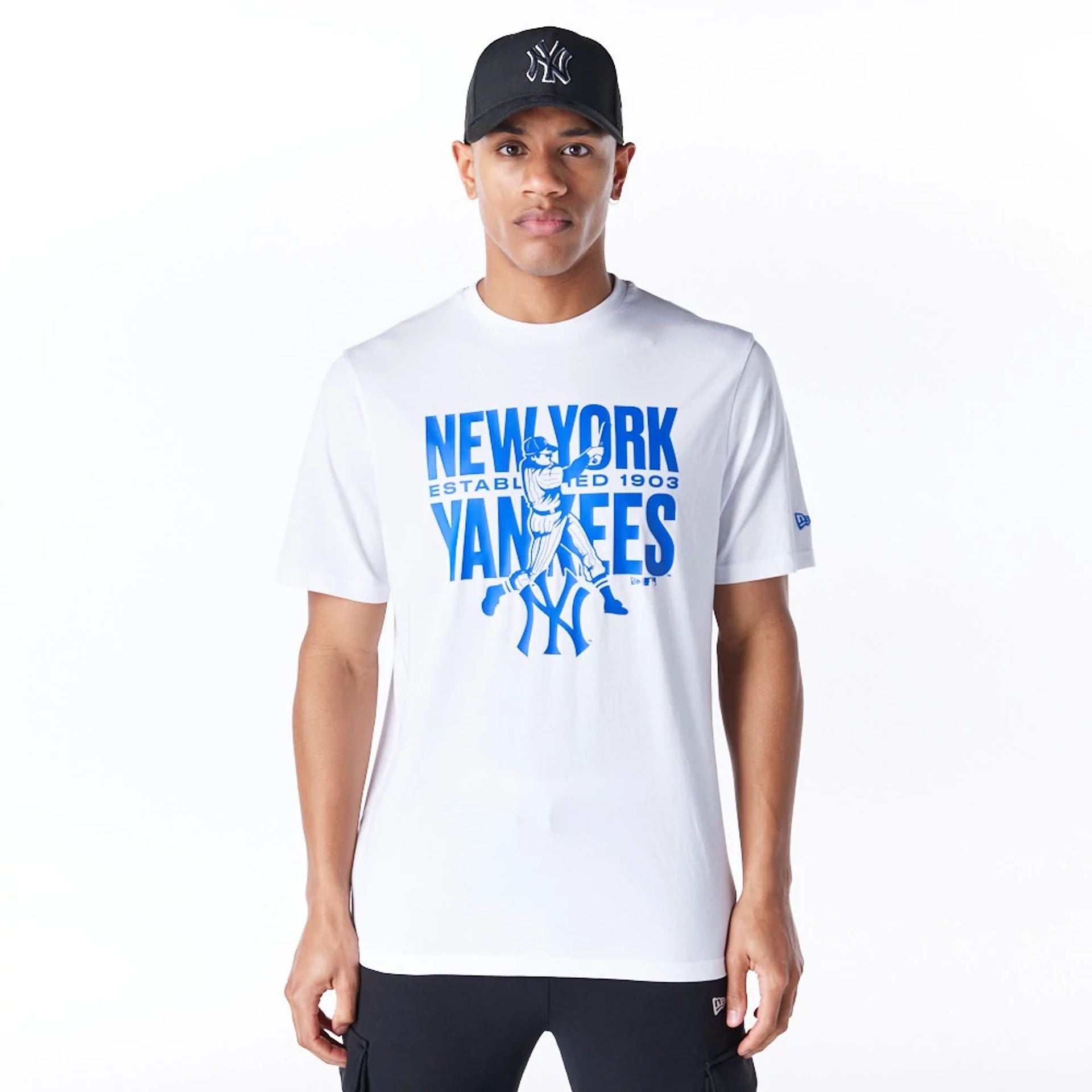 The Male model is wearing New York Yankees MLB Baseball Graphic White T-Shirt 1