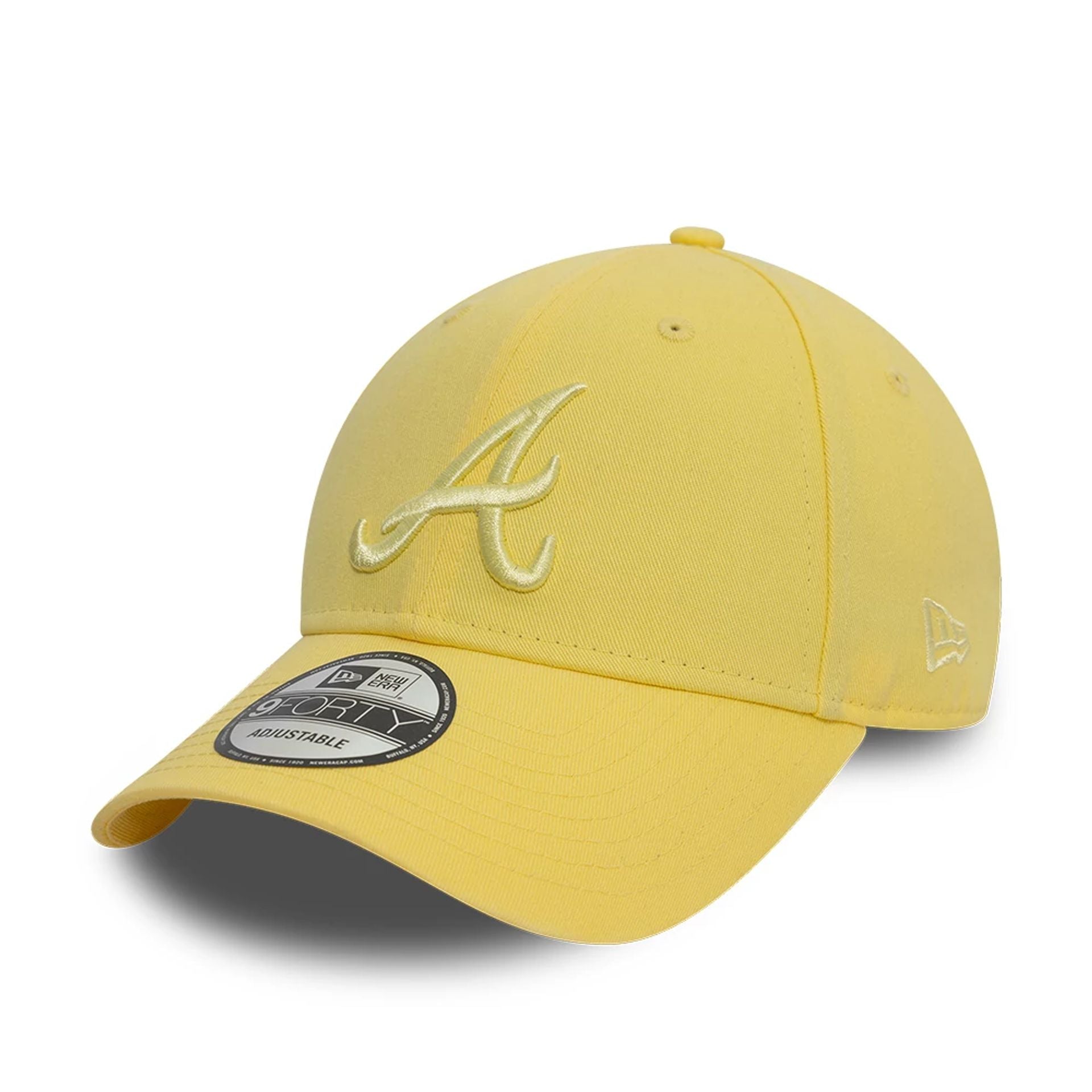 This is a Atlanta Braves MLB Washed Pastel Pastel Yellow 9FORTY Adjustable Cap 1