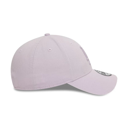 This is a LA Dodgers MLB Washed Pastel Purple 9FORTY Adjustable Cap 7