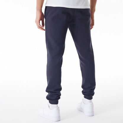 The Male model is wearing New York Yankees MLB Gradient Graphic Navy Joggers  2