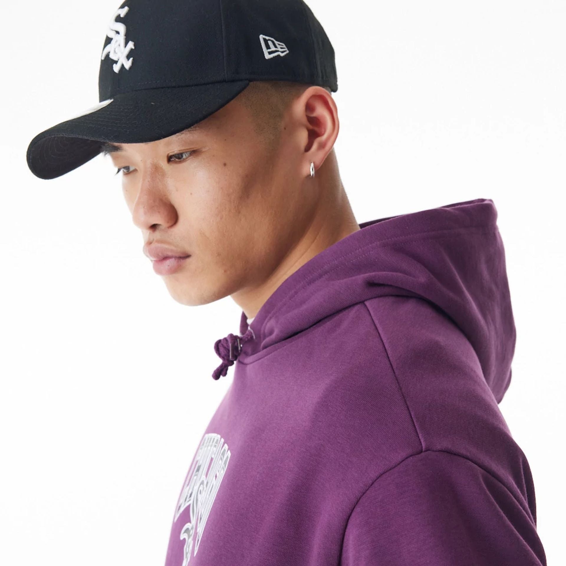 The Male model is wearing Chicago White Sox MLB Gradient Dark Purple Oversized Pullover Hoodie  8