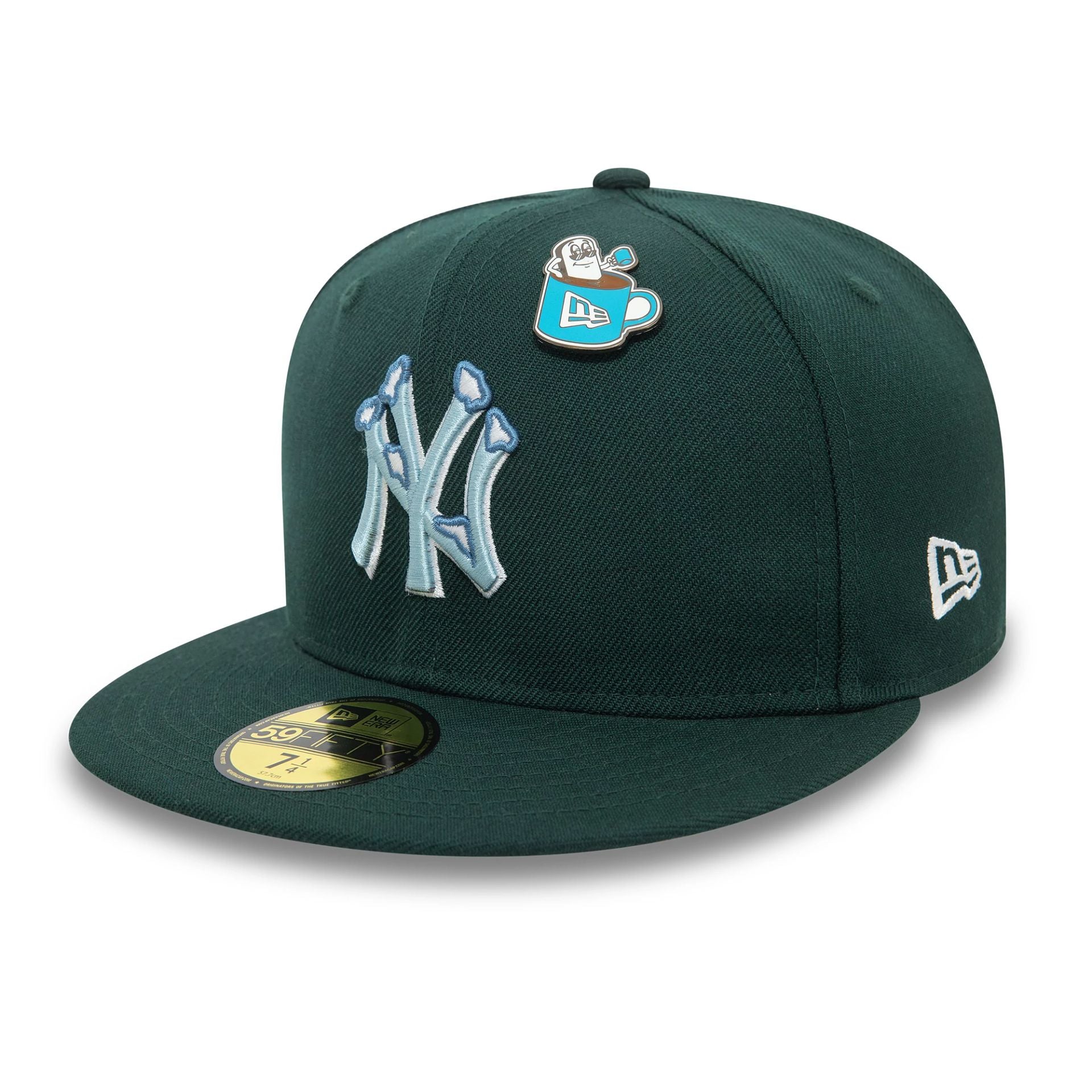 Green fitted fashion cap