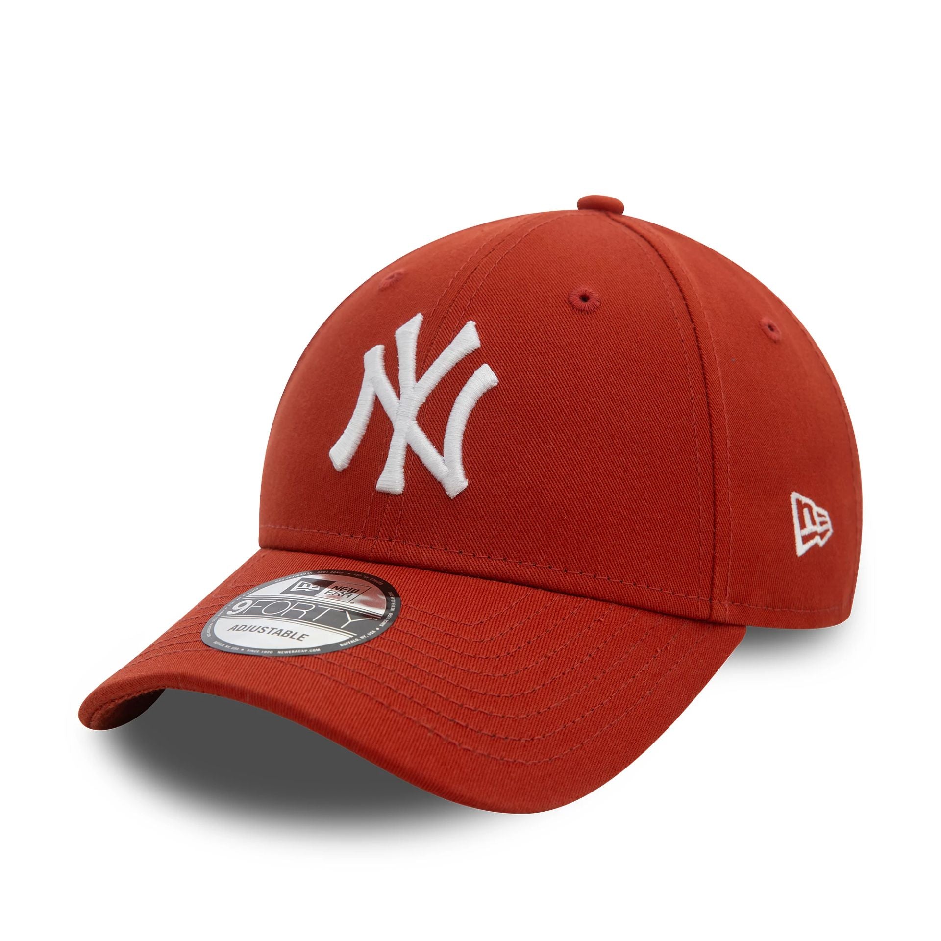 This is a New York Yankees League Essential Red 9FORTY Adjustable Cap 1