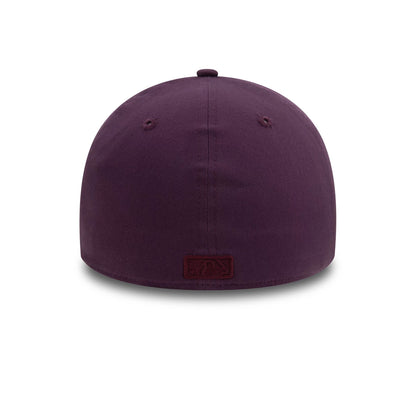 This is a New York Yankees League Essential Dark Purple 39THIRTY Stretch Fit Cap 4