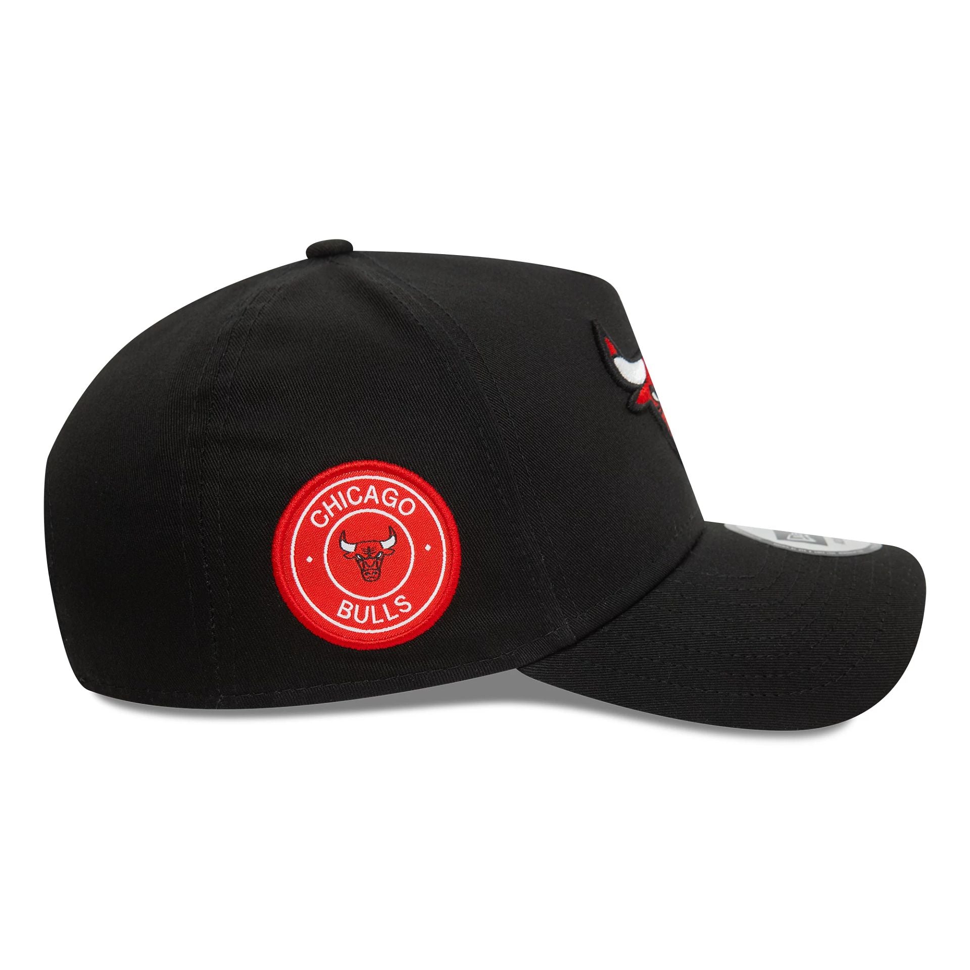 This is a Chicago Bulls Patch Black 9FORTY E-Frame Cap 5