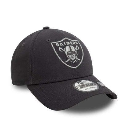 This is a Las Vegas Raiders Metallic Outline Dark Grey 9FORTY Adjustable Cap 4