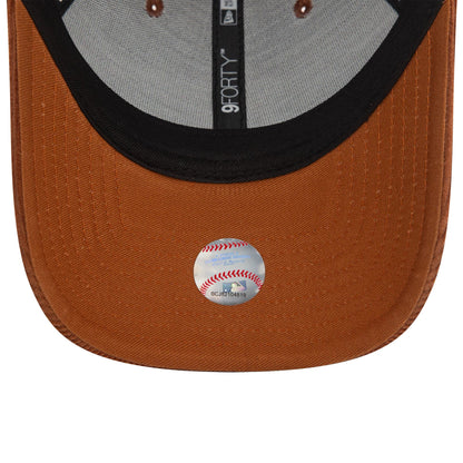 This is a New York Yankees Cord Brown 9FORTY Adjustable Cap 5