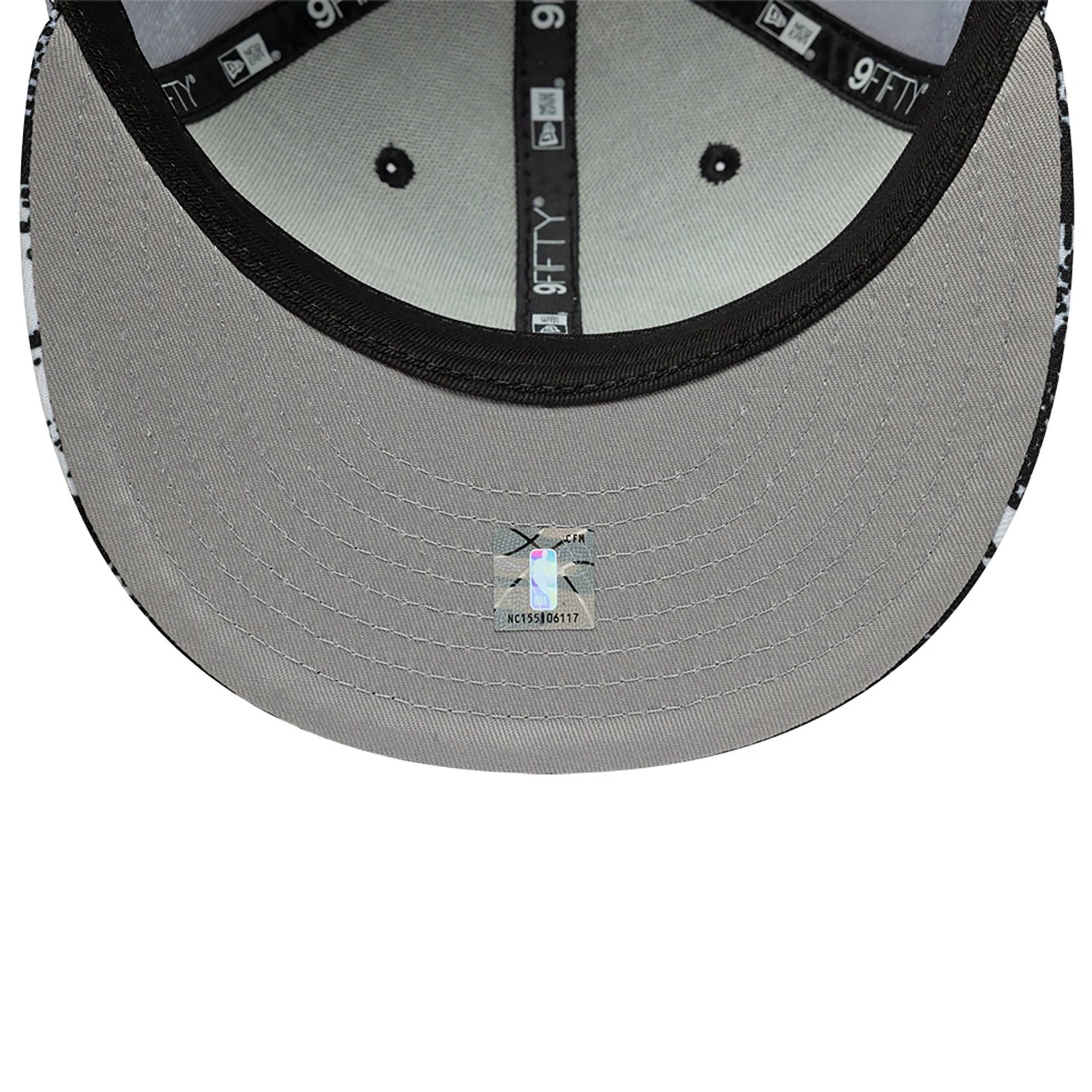 This is a LA Lakers NBA Tip Off Black 9FIFTY Snapback Cap 2