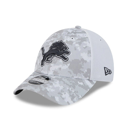 This is a Detroit Lions NFL Salute To Service 2024 White 9FORTY Stretch Snap Adjustable Cap 4