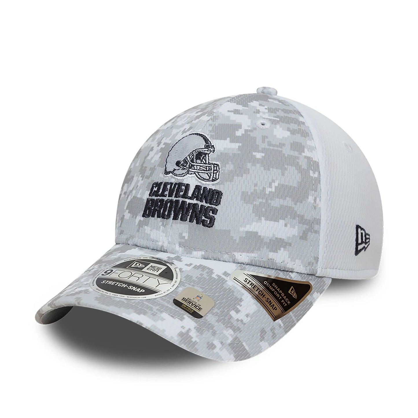 This is a Cleveland Browns NFL Salute To Service 2024 White 9FORTY Stretch Snap Adjustable Cap 4